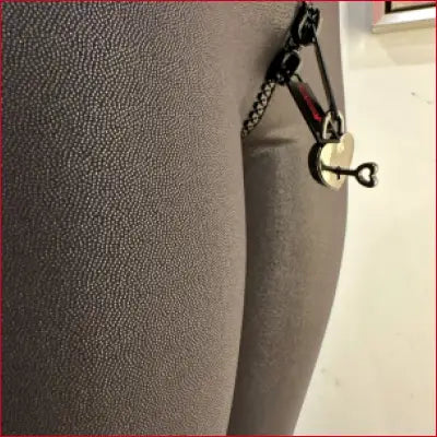 Pseudo Foiled Leather Crotch Zipper Padlock Leggings Capris Crossed Waistband - Leggings