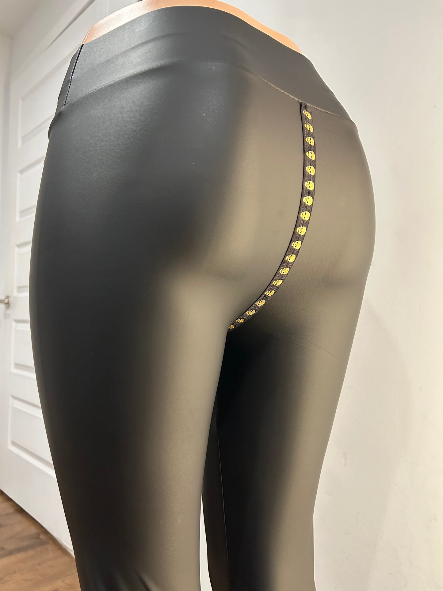 Gold Skull Crotch Trimming Leather Leggings