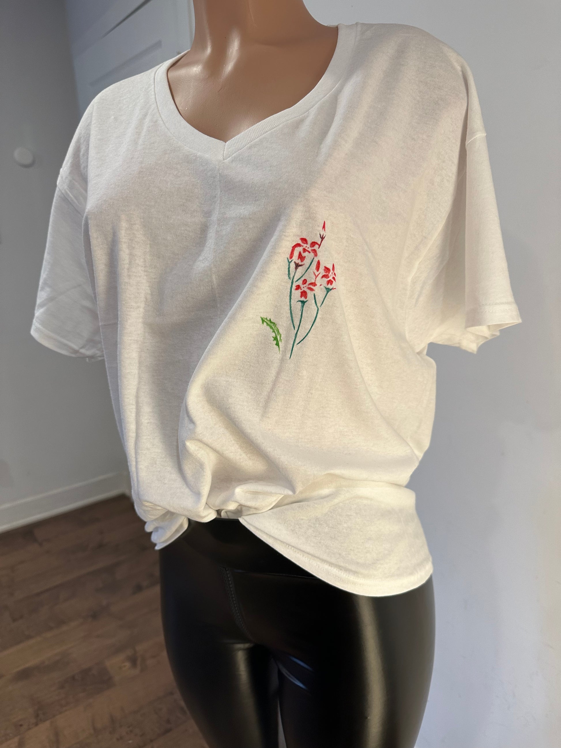 Handmade White V-Neck T-Shirt with Floral Embroidery and Palm Tree Drawing