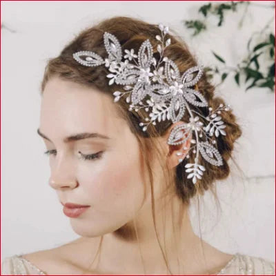 Ornate Silver Floral Hair Accessory in Elegant Rhinestone Bridal Hairpiece with Crystals