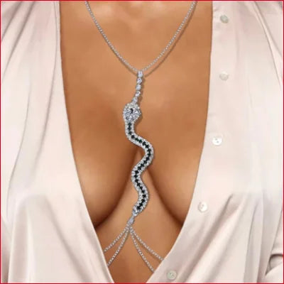 Sinuous diamond-studded Snake Cleavage Women’s necklace in silver or gold design