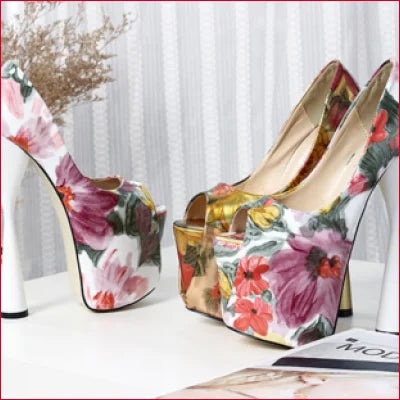 Floral-patterned platform high heels in white for plus size high heels fashion