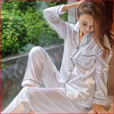 White satin long sleeves pants women’s pyjamas lingerie set with contrasting piping