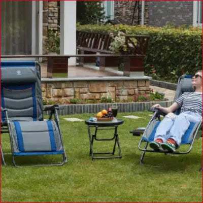 Comfortable Oversize XL Zero Gravity Recliner Padded Patio Lounger Chair in Blue