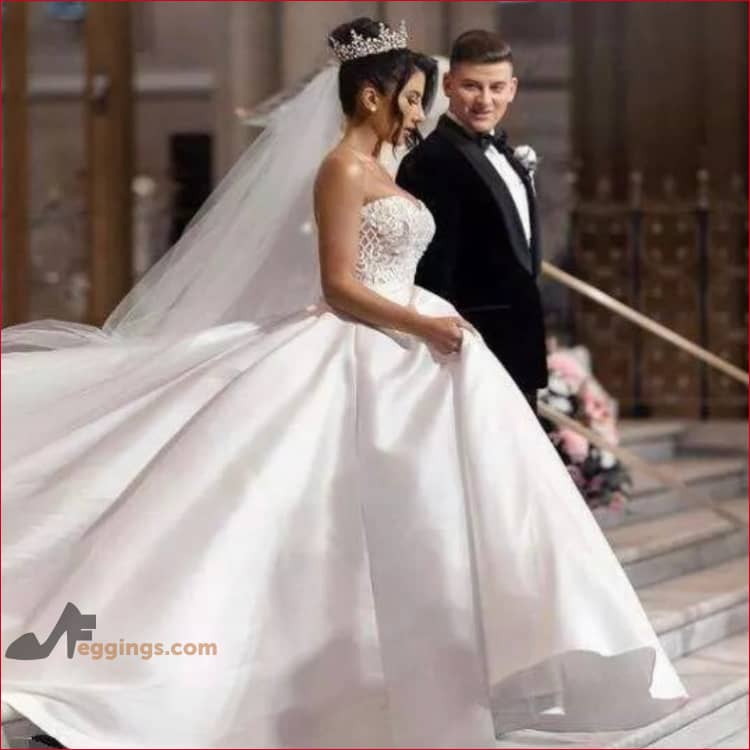 Princess Satin Wedding Dress Long Train Bridal Gown
